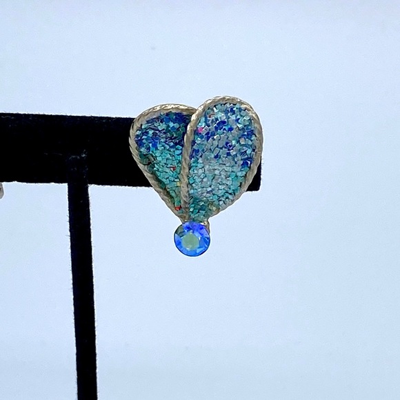 Vintage Light Blue AB Rhinestone Clip/On Earrings - Picture 3 of 4